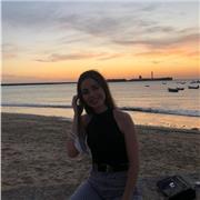 Estudiante de cuarto de Filología Hispánica ofrece clases particulares